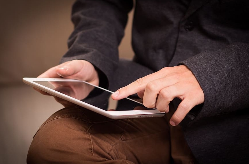  PHP \(yn)Эh(hun)ͨb PHP Web (w) Apache  Nginx͔(sh)(j)(k) MySQLǳҊ(jin)Ĵ